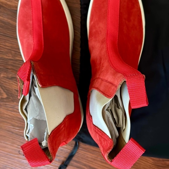 DANIEL PATRICK Size 46 Men\'s High Top Red Shoes Designer New ( tried one once)